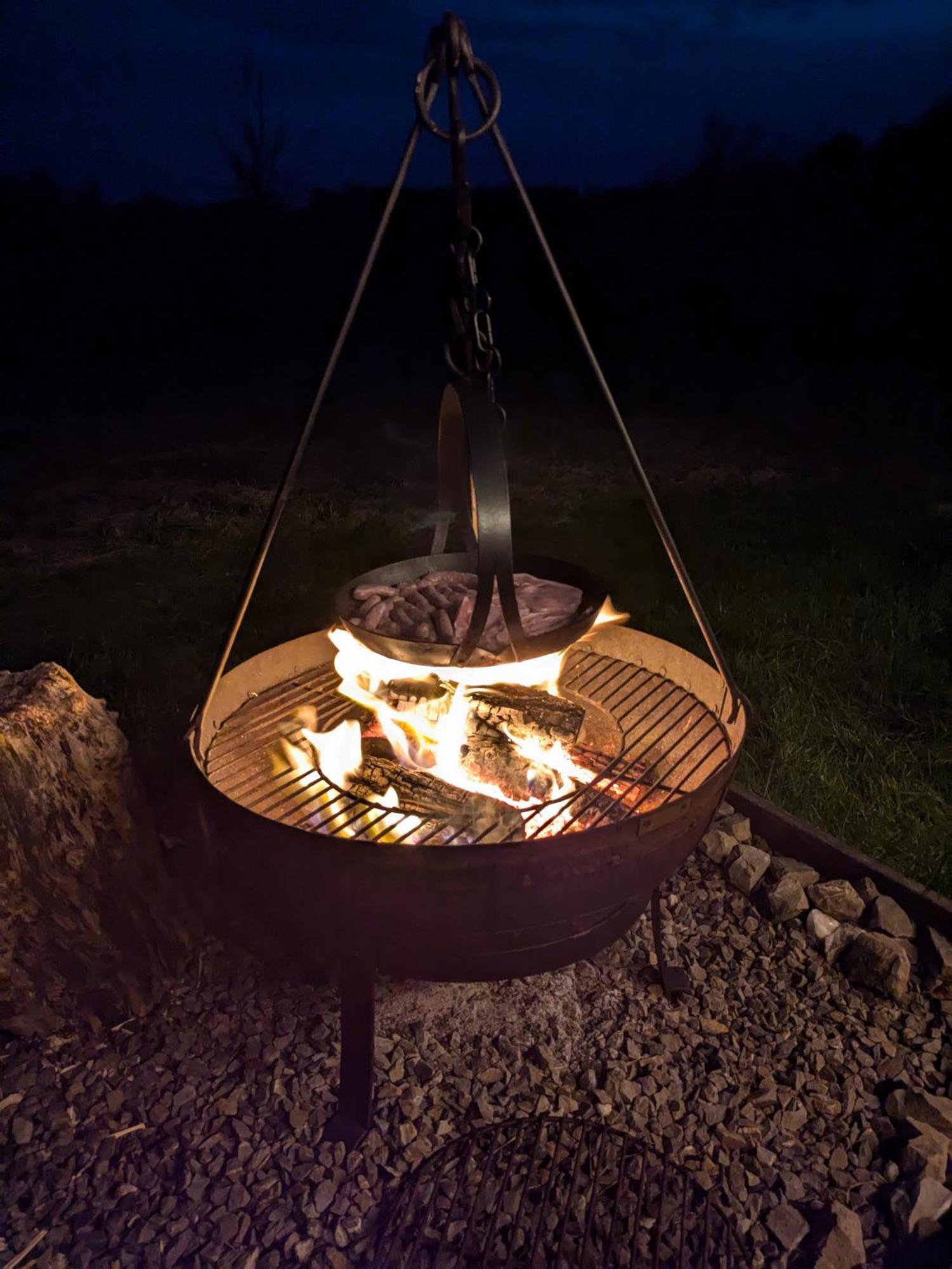 Hotel Go Eco Glamping Lampeter Exterior foto